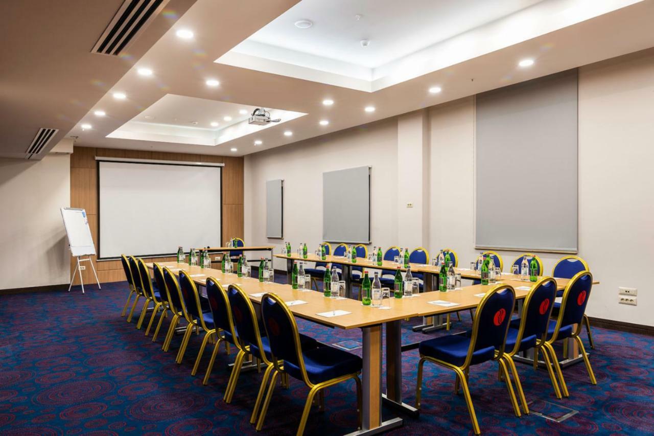 Ramada & By Wyndham 4* Ereván